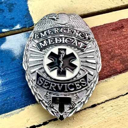 Badge Métal EMS argenté